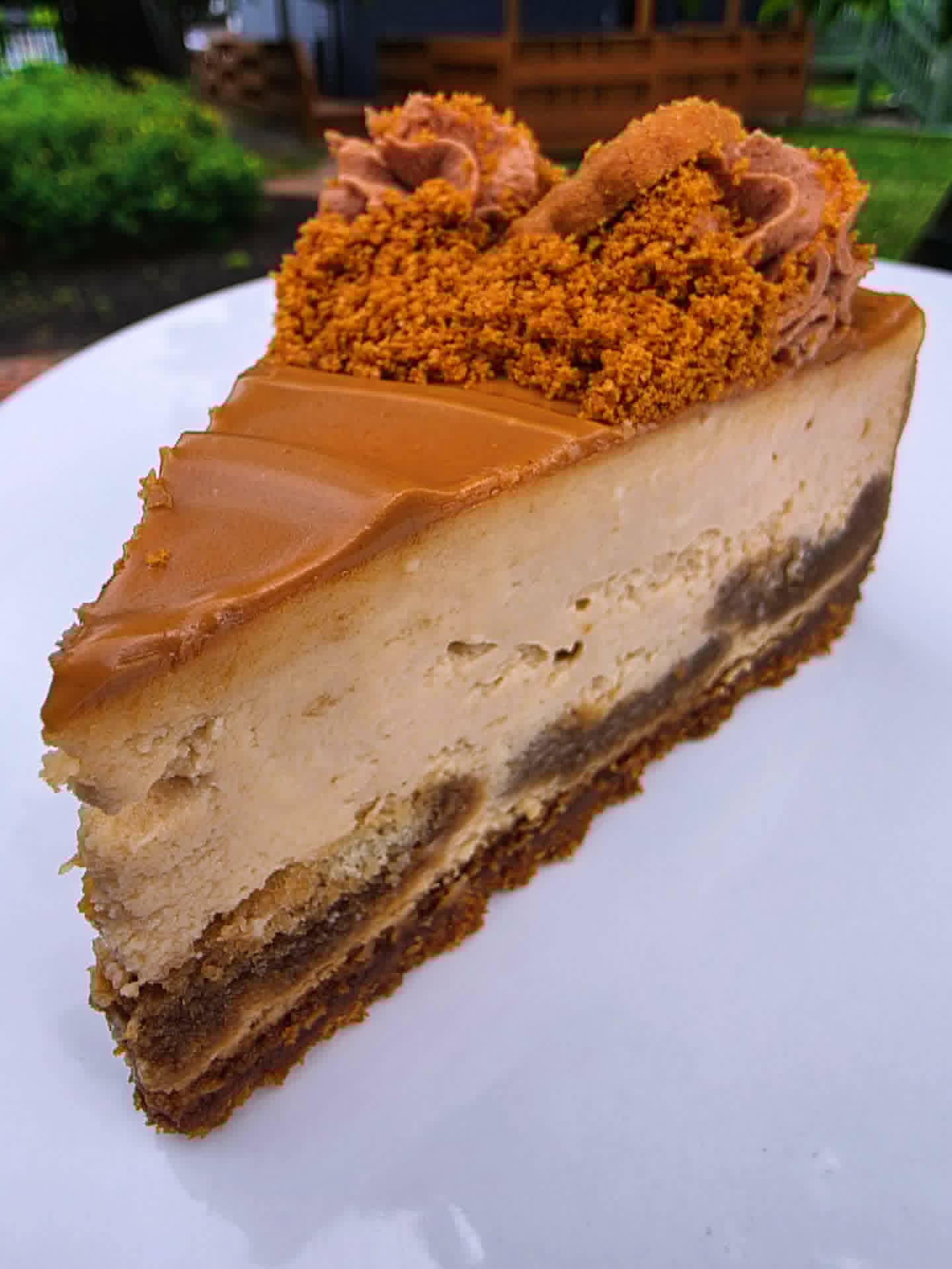Cookie-Butter-Tiramsu-Cheesecake